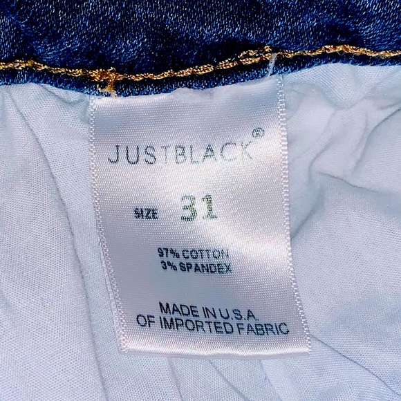 JustBlack Cropped Distressed Jeans - Picture 6 of 7